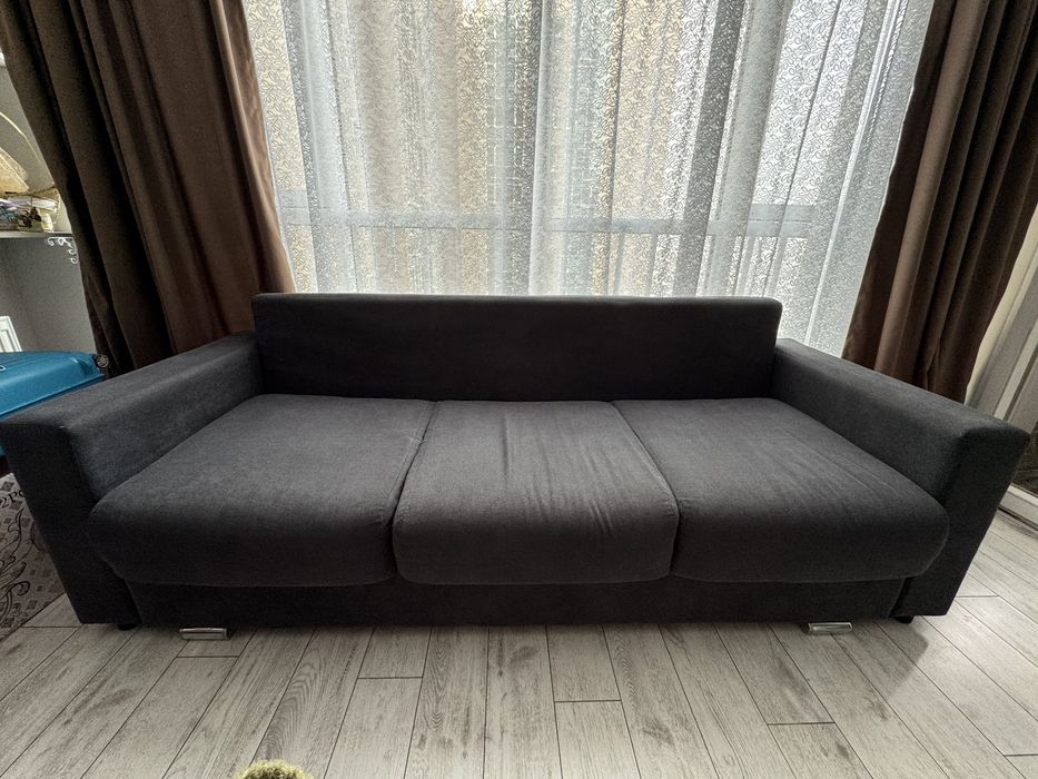 Б/у диван в хорошем состоянии
