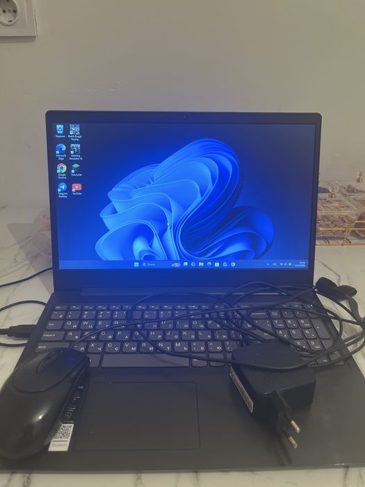 ноутбук Lenovo ideapad S145