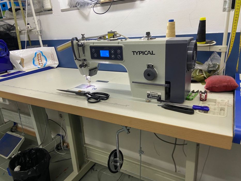 Швейная машинка Typical