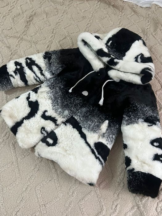 Куртки на девочку