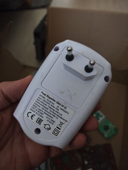 Комплект Ултразвукови устройства против гризачи и насекоми (Швейцарски