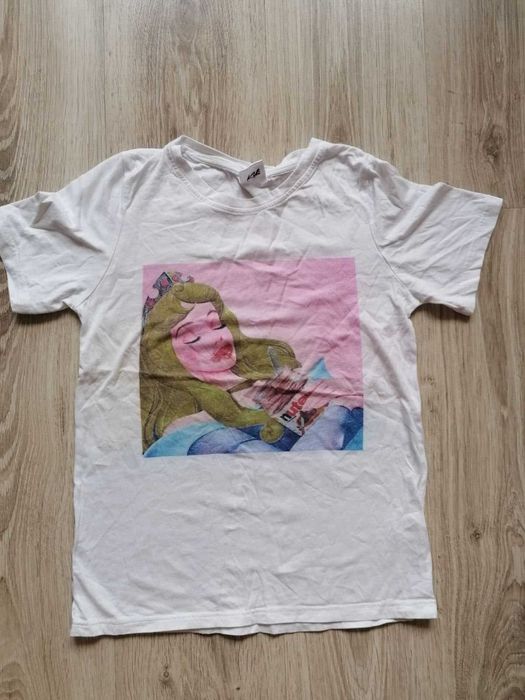 Тениски с щампи и интересни надписи