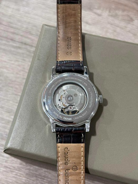 Продавам Мъжки Часовник Cloude Bernard