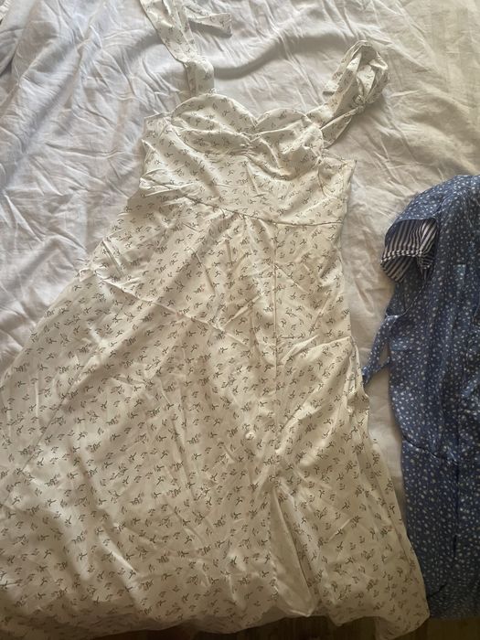 Продам платье новое