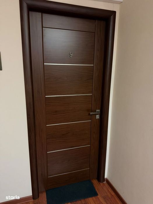 Birou 26mp, 2 incaperi , mansarda , ultracentral, nemobilat.