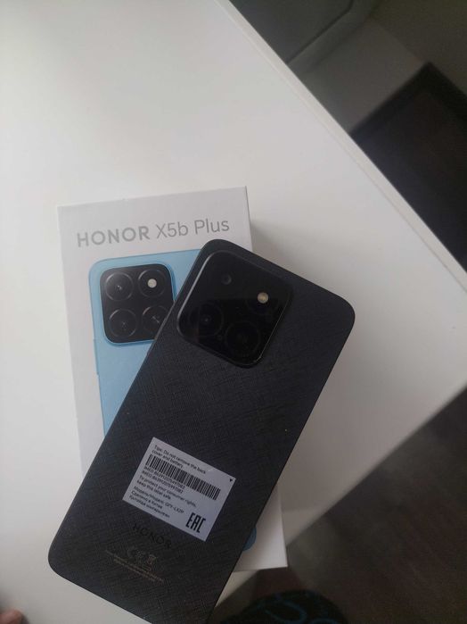 Продам Смартфон Honor X5b