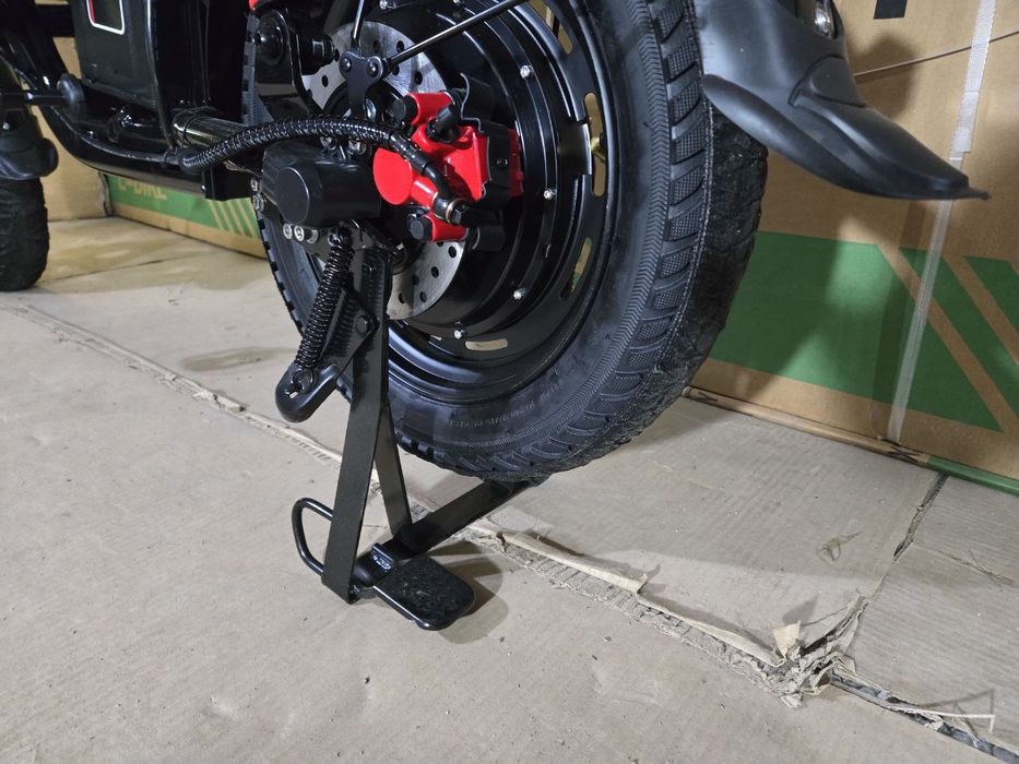 Monster elektroskuter