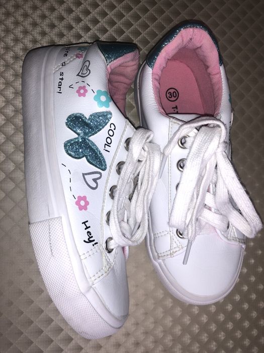 Обувь для стильной девочки