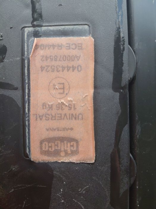 Vând scaun auto 15-36 kg