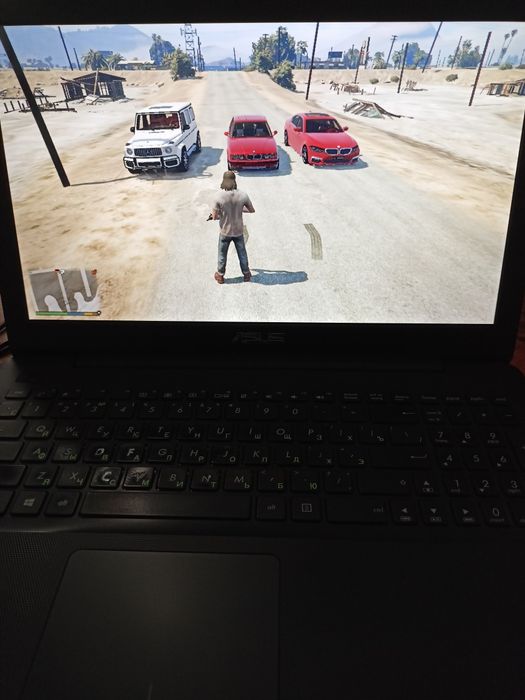 Ноутбук для Работы и Игр