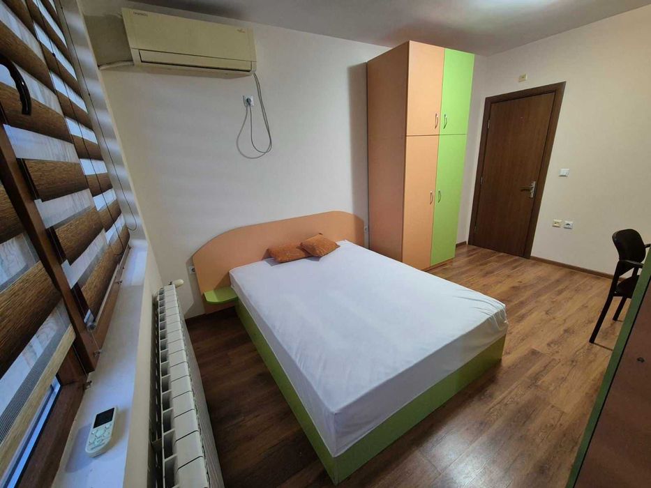 Дава се под наем Четиристаен апартамент в Плевен, Широк център - 74 кв.м за 408 € - Снимка #7