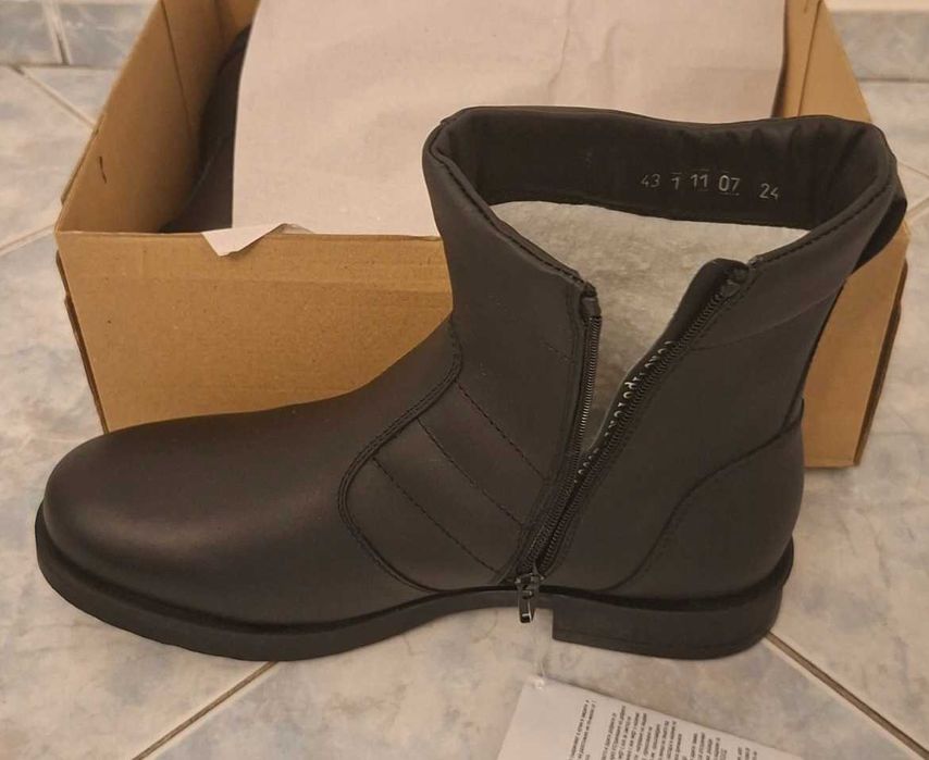 Кожени боти 43 номер-черни