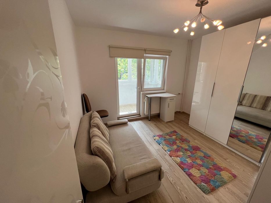 Apartament 4 camere Titan de închiriat lux metrou