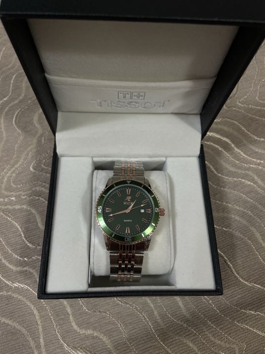 Часы Rick Watch продаются