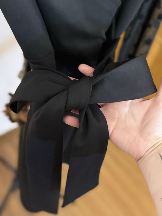 Платье черное вечернее