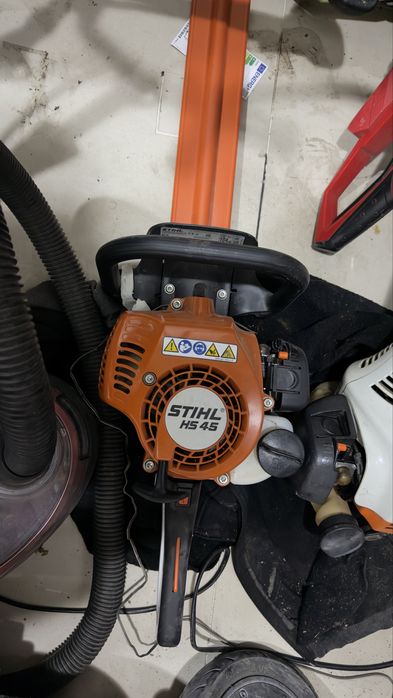 Бензинов храсторез STIHL HS 45 нов!