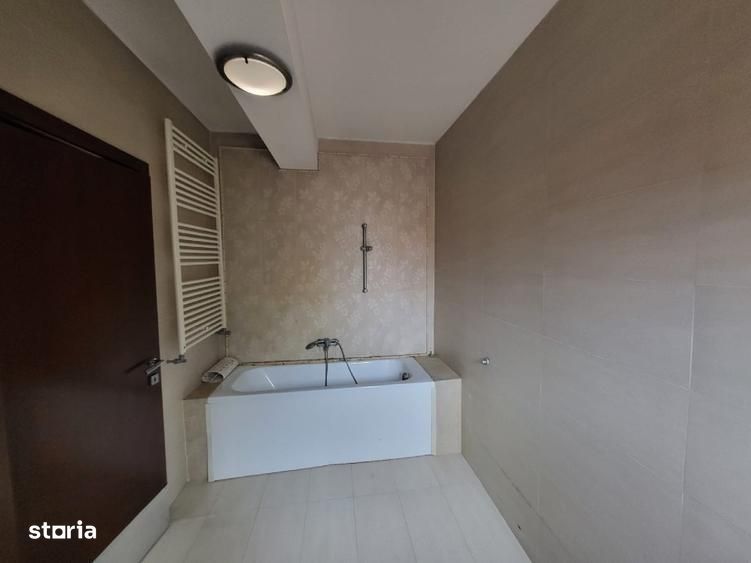 Vilă Spațioasă Tunari | Zonă Centrală | 6 Camere | 5 Băi |