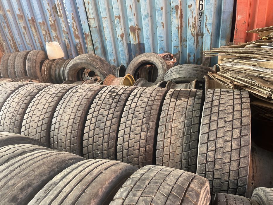 Продам  шины 315/70/22.5