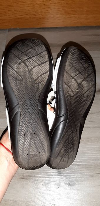 Нови чехли от DEICHMANN