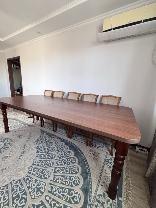 Стол для гостиной. город Сатпаев