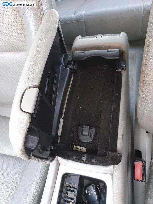 Cotiera Piele Completa cu Grila Gura Aer Mercedes Clasa C Class W203 2001 - 2007