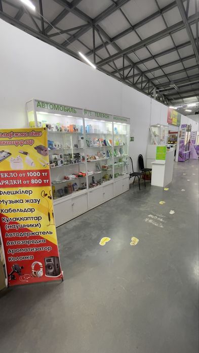 Телефон аксессуарлары бутигі сатылады