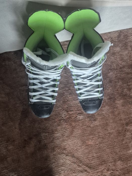 Продаю коньки Bauer