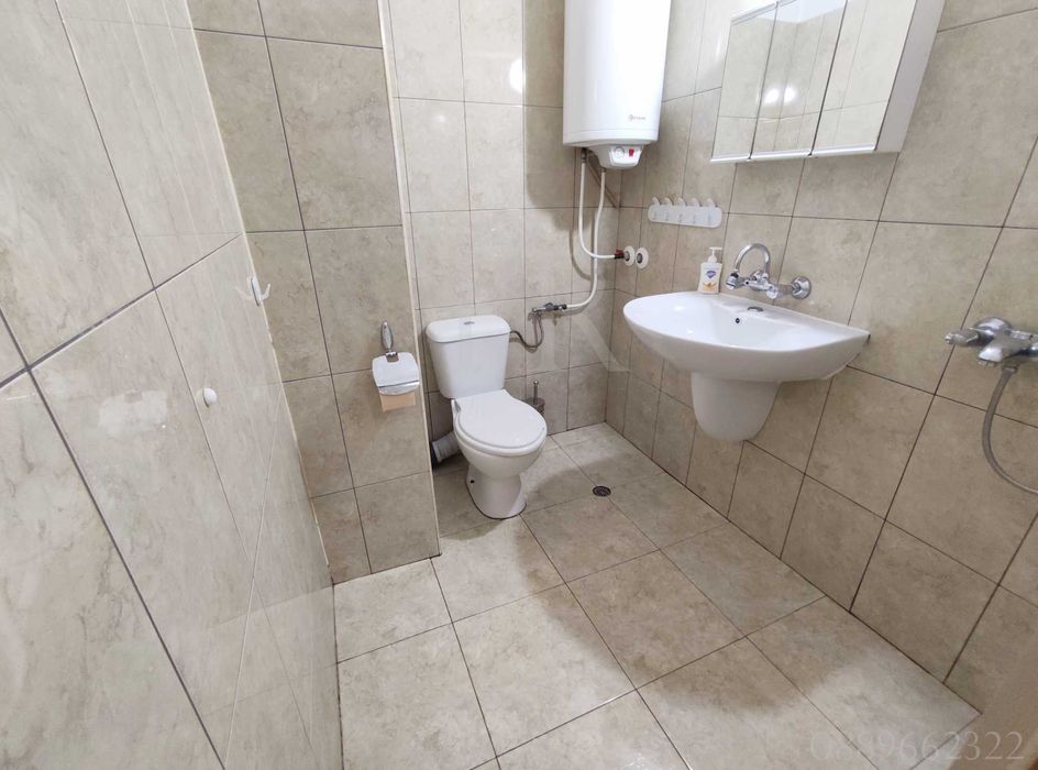 До Морска градина, двустаен за нощувки ”Плаж 1”, ж.к. Лазур, Бургас