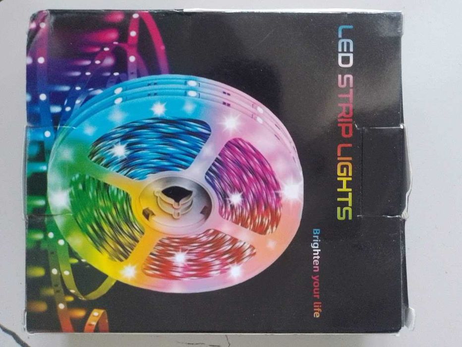 Интелигентни RGB ЛЕД ленти 5 метра и 10 метра