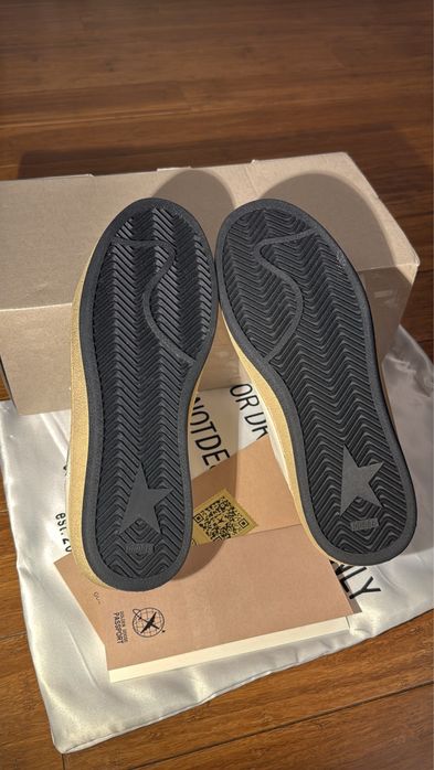 Golden Goose Superstar – alb cu stea argintie