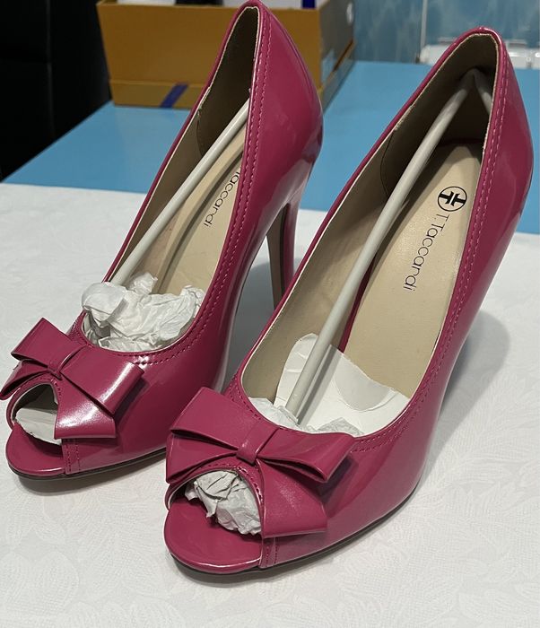 Туфли на каблуках