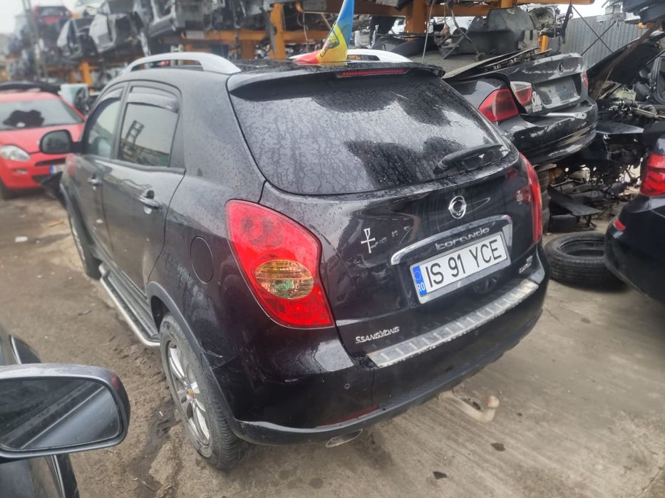 Haion cu luneta SsangYong Korando 3 [2010 - 2013] 2.0 e-xdi D20DTF