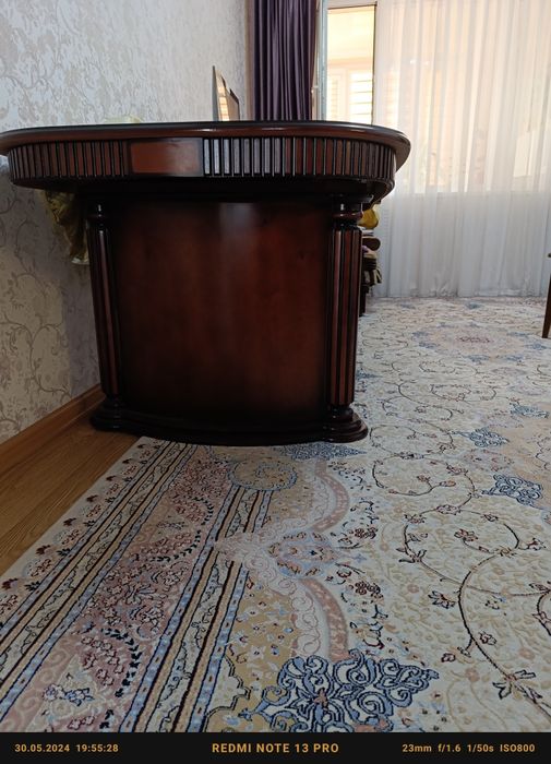 Стол дерево.. раздвижной