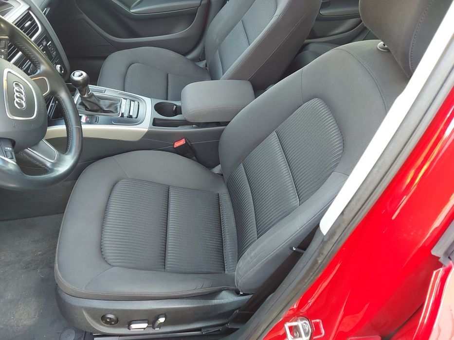 Vând Audi A4 combi