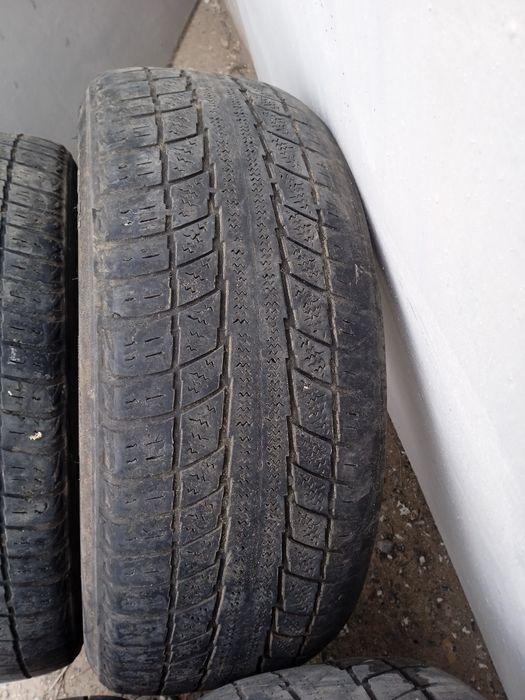 Шины 3 штуки 215 55 R 17