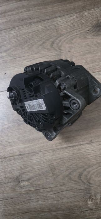 Alternator auto Valeo