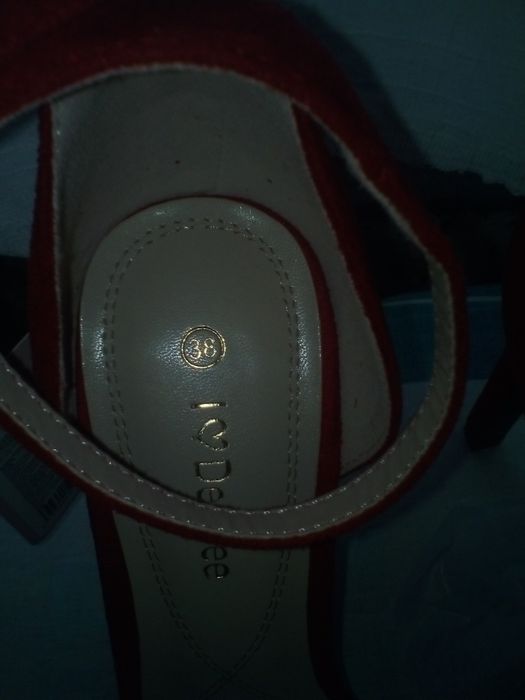 Елегантни сандали. Официални. Бални