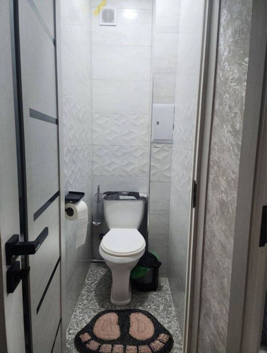 Sotiladi 2ta yonma yon 2 xona Yunusobod 14 da