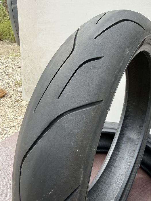 120/70/17 Dunlop sportsmart dot 2022