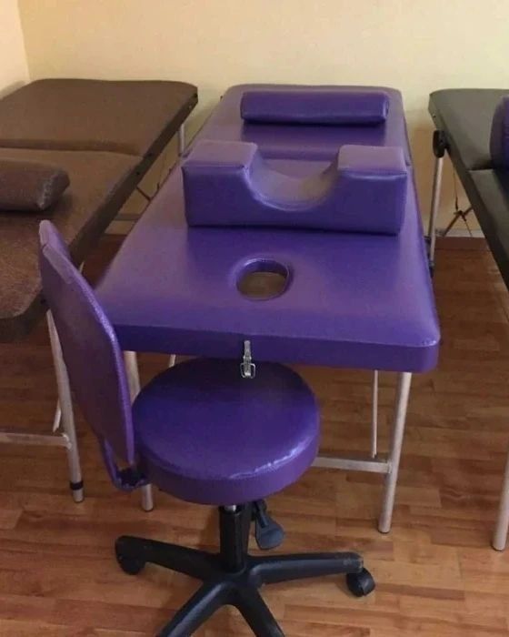 Kasmetalagicheskoy vamassajni kushetka