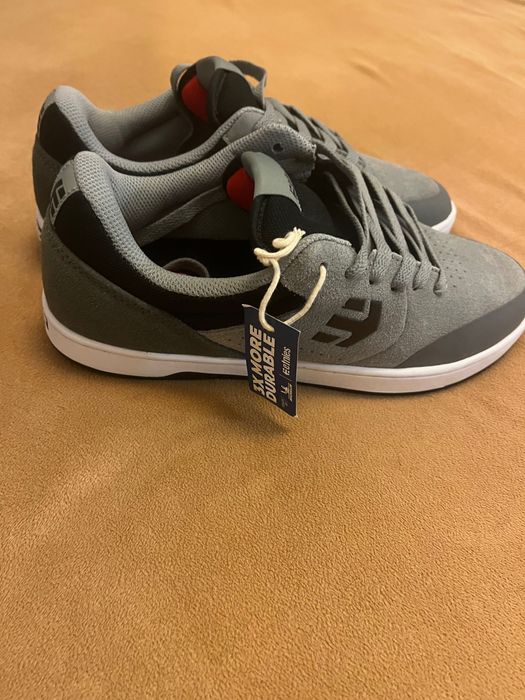 нова цена - Спортни/скейт обувки Etnies Marana