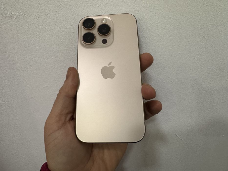 Iphone 16 Pro, 128 gb, Desert Titanium