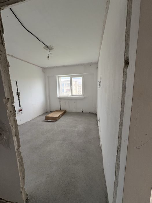 Vand/ Schimb apartament 3 camere