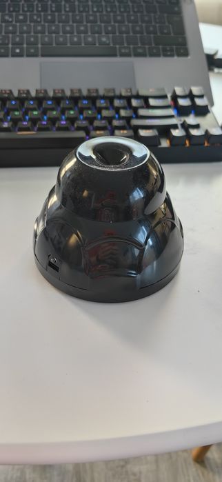 Mixer electric pentru pigmenti de tatuaj