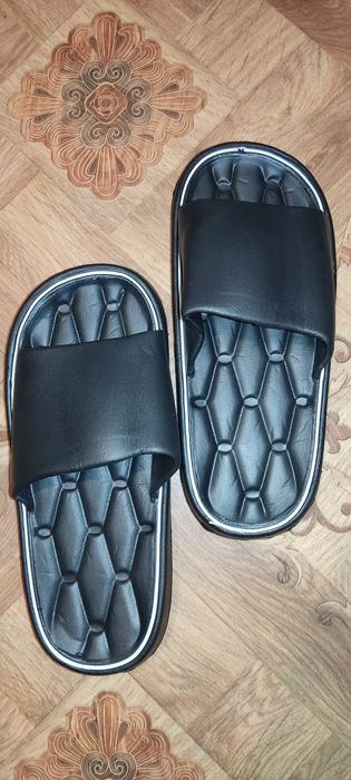 сланцы тапочки шлепанцы