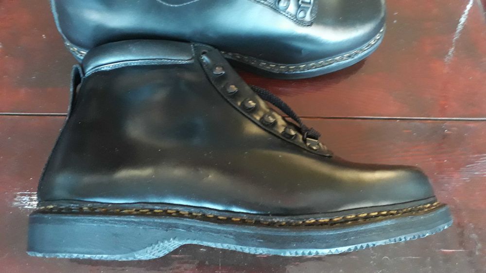 Мъжки боти, обувки, естествена кожа.