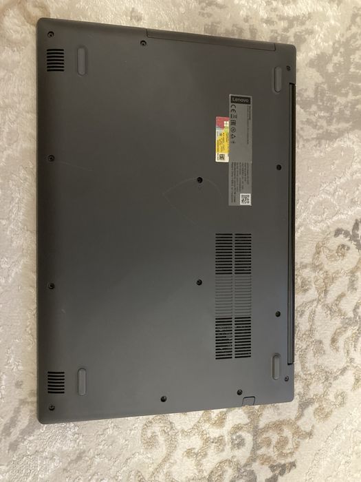 Продаю ноутбук lenovo