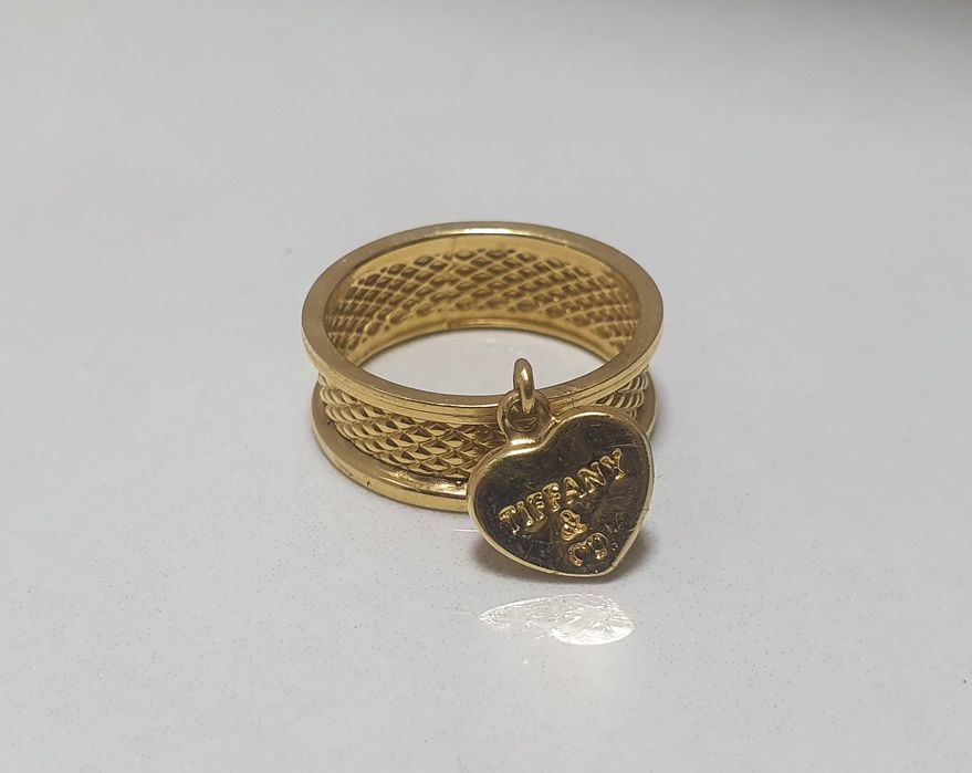 Inel din aur de 14K Tiffany cu inimă – mărime 59,5 – gramaj 2,78 g