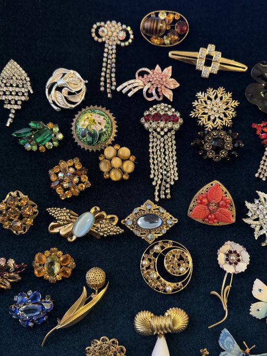 Винтаж и антик брошки