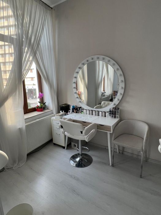 post manichiura si post coafat